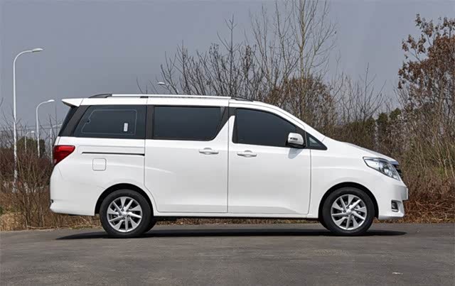 车 两厢 汽车 商务车 640_403