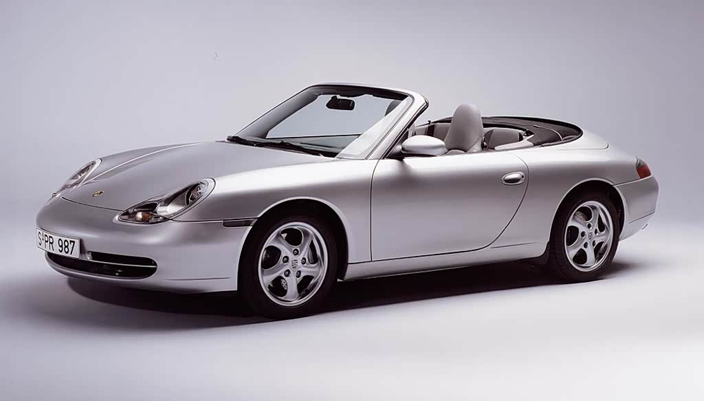 ▲（1997年发售的911，代号996）