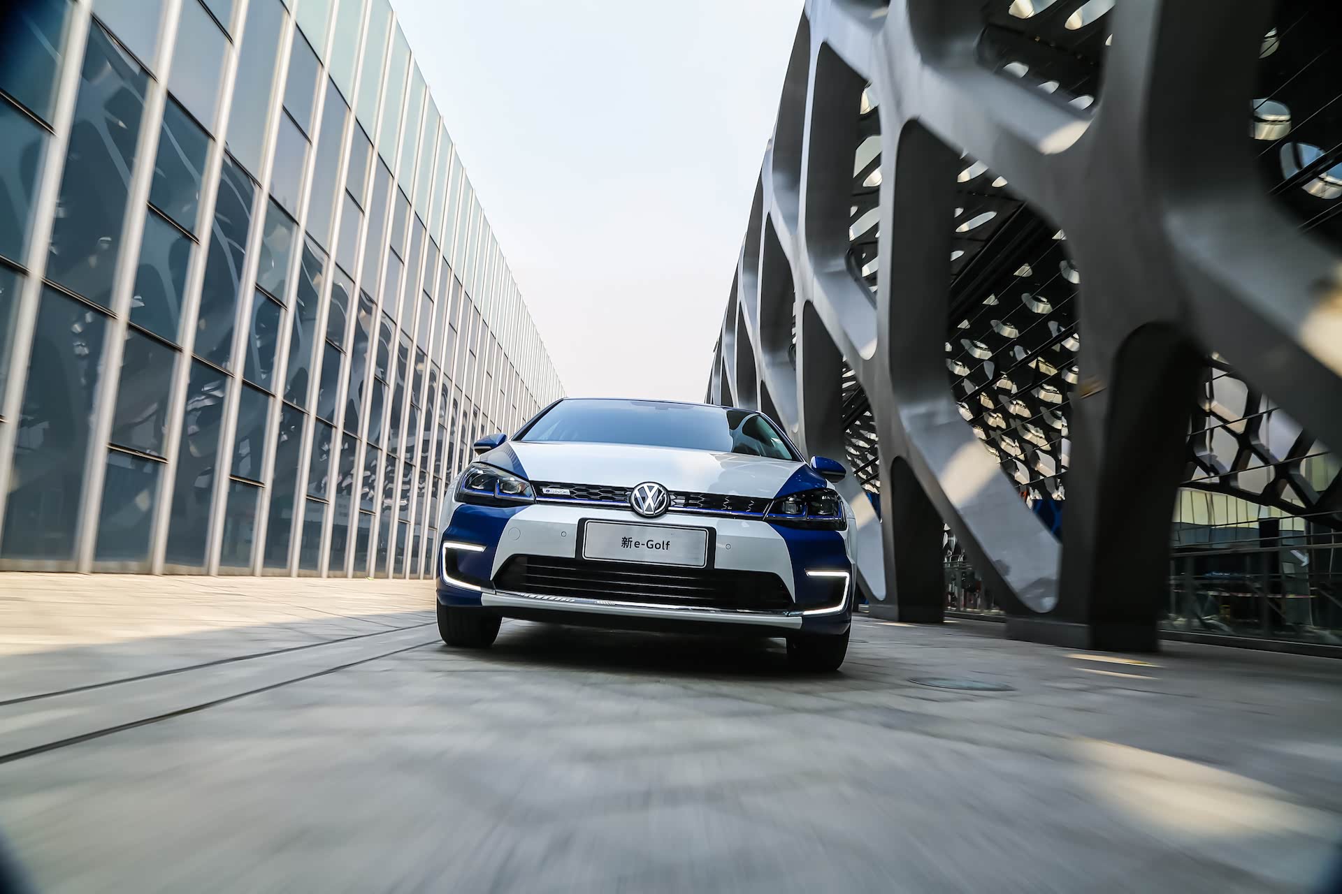 一款原汁原味的德国纯电动车 试驾大众进口新 e-golf