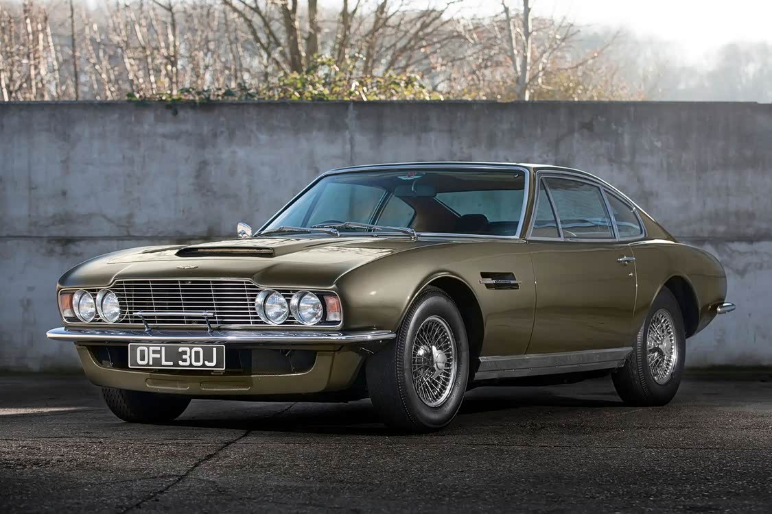 1967 年首次问世的 DBS ，由威廉姆斯·唐斯先生(William Towns)所设计