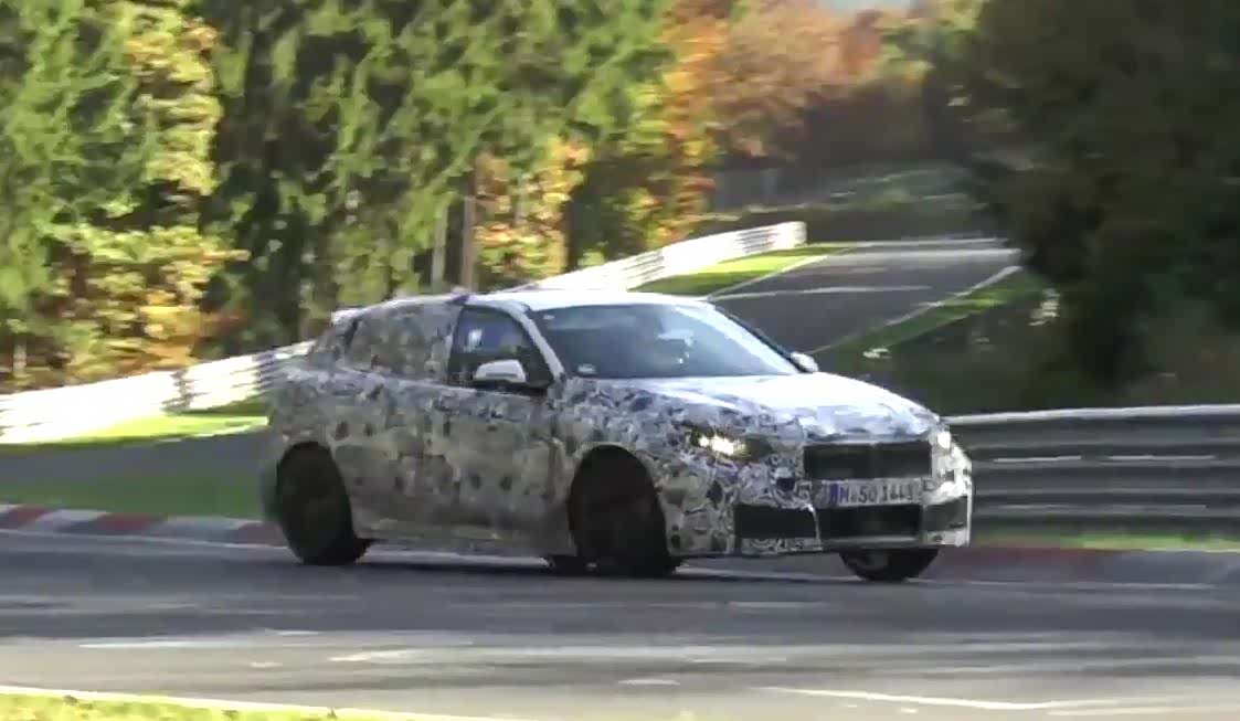 纽北惊现不明钢炮