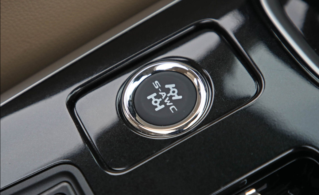 S-AWC四驱系统绝对同级最强