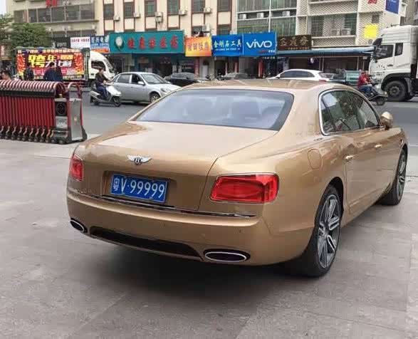 【文章】车主摇到豹子车牌,却大呼