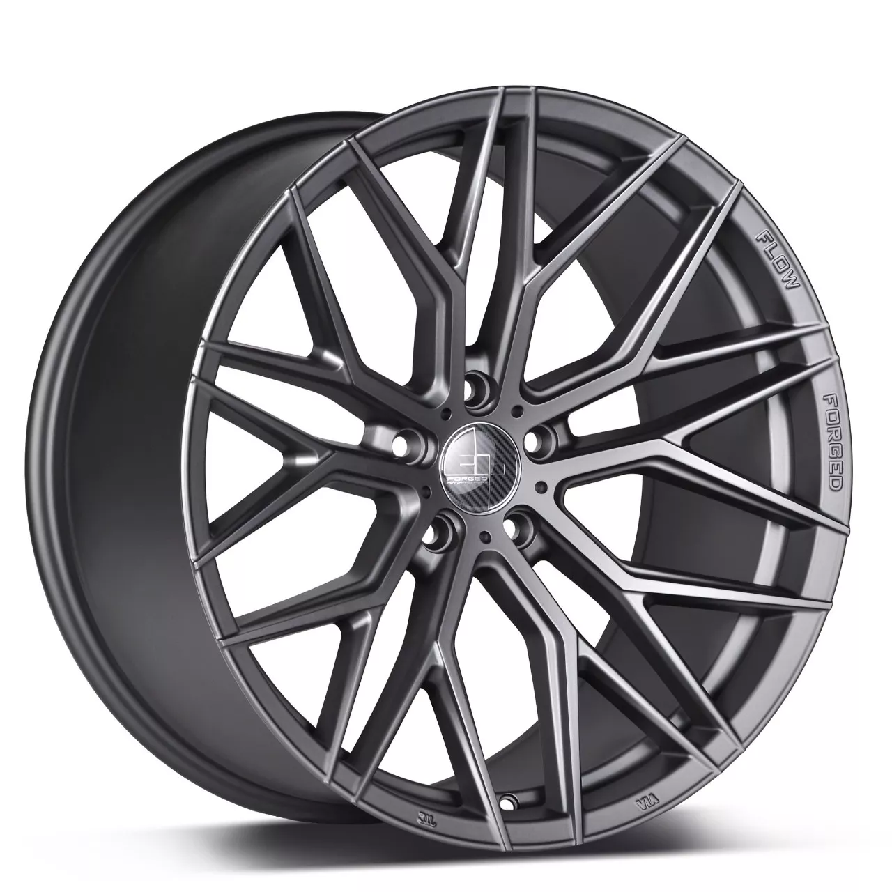 这套来自美国迈阿密总公司的案例采用的是305FORGED FT107旋压系列高性能轮毂