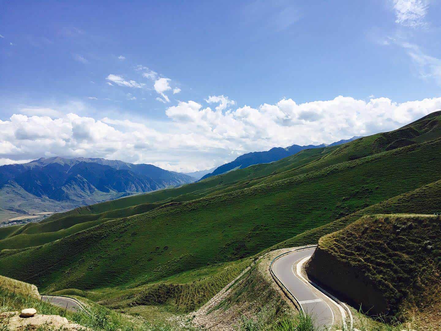 第二天，我们从新源县出发，目的地为琼库什台古村落