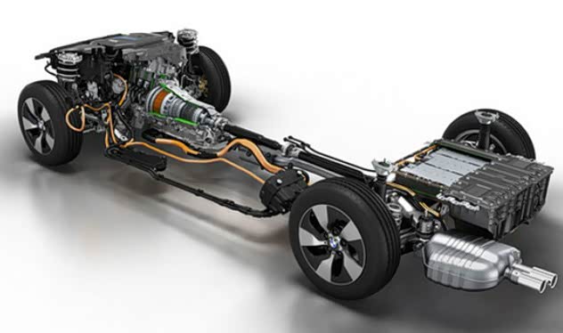 AC米兰官网-兰博基尼Urus Performante混动版谍照曝光 2027年上市