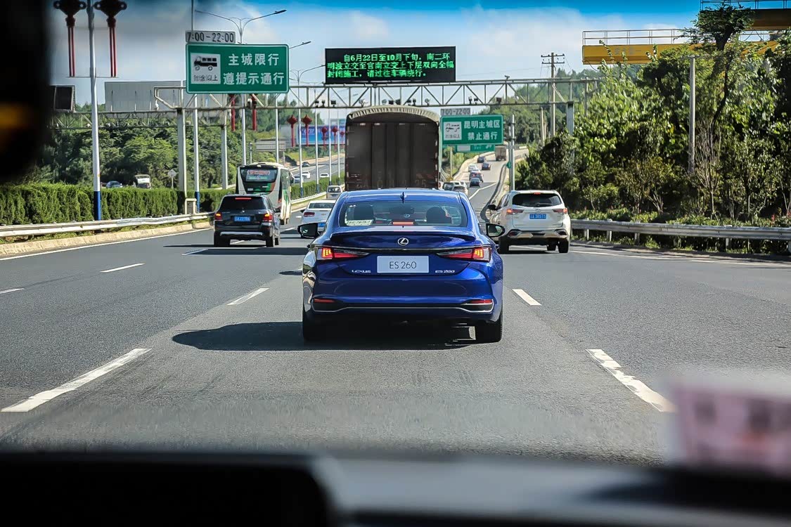 高速路段，这台发动机的节能优势就体现出来了