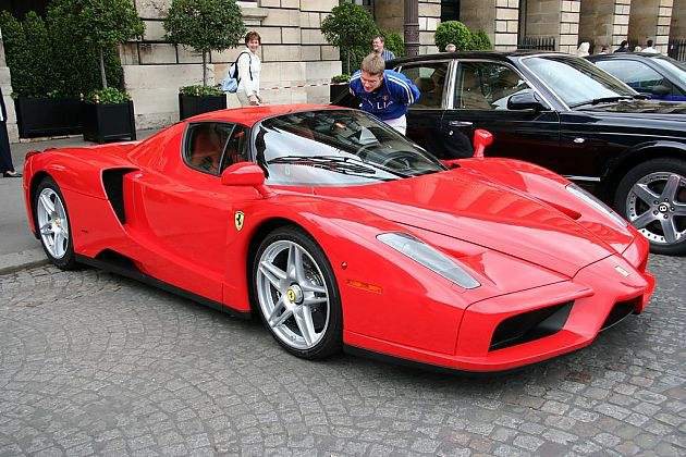 图：“马王”  Enzo Ferrari