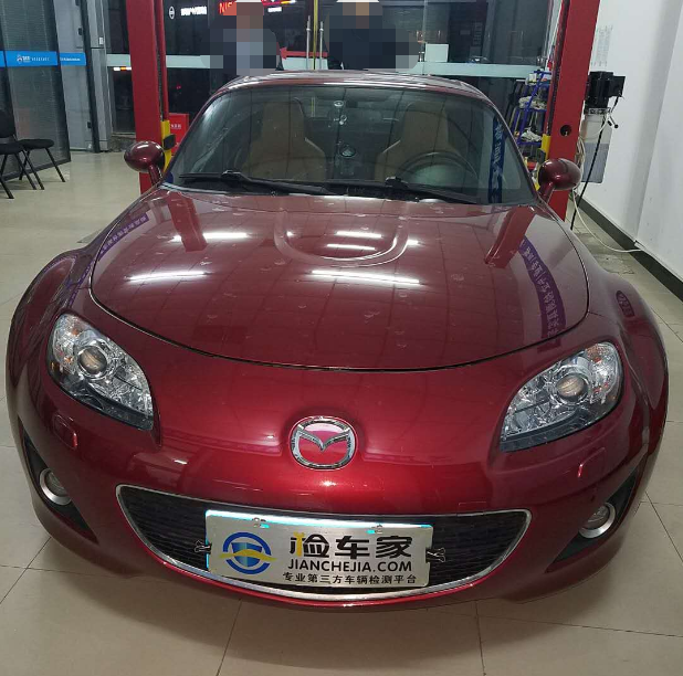 2万买台10年车龄的马自达MX-5贵不贵？朋友：为啥不买TT'