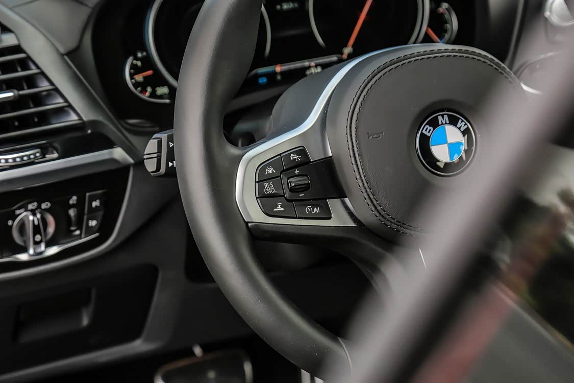 选装增强型驾驶辅助的巡航系统控制区域