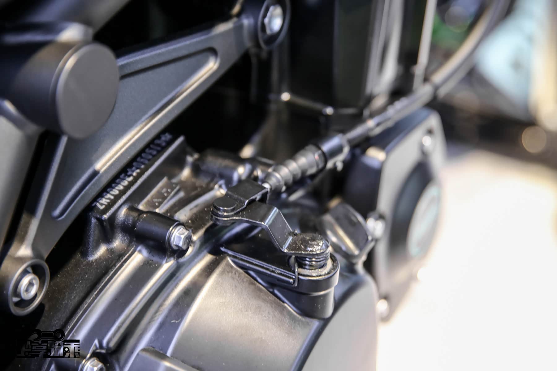 离合器采用拉线结构