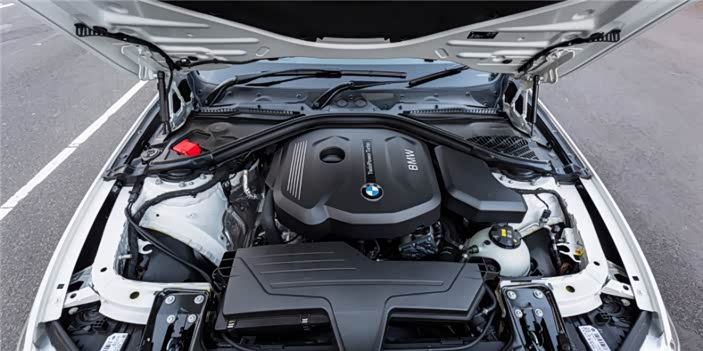 宝马纵置的B38发动机