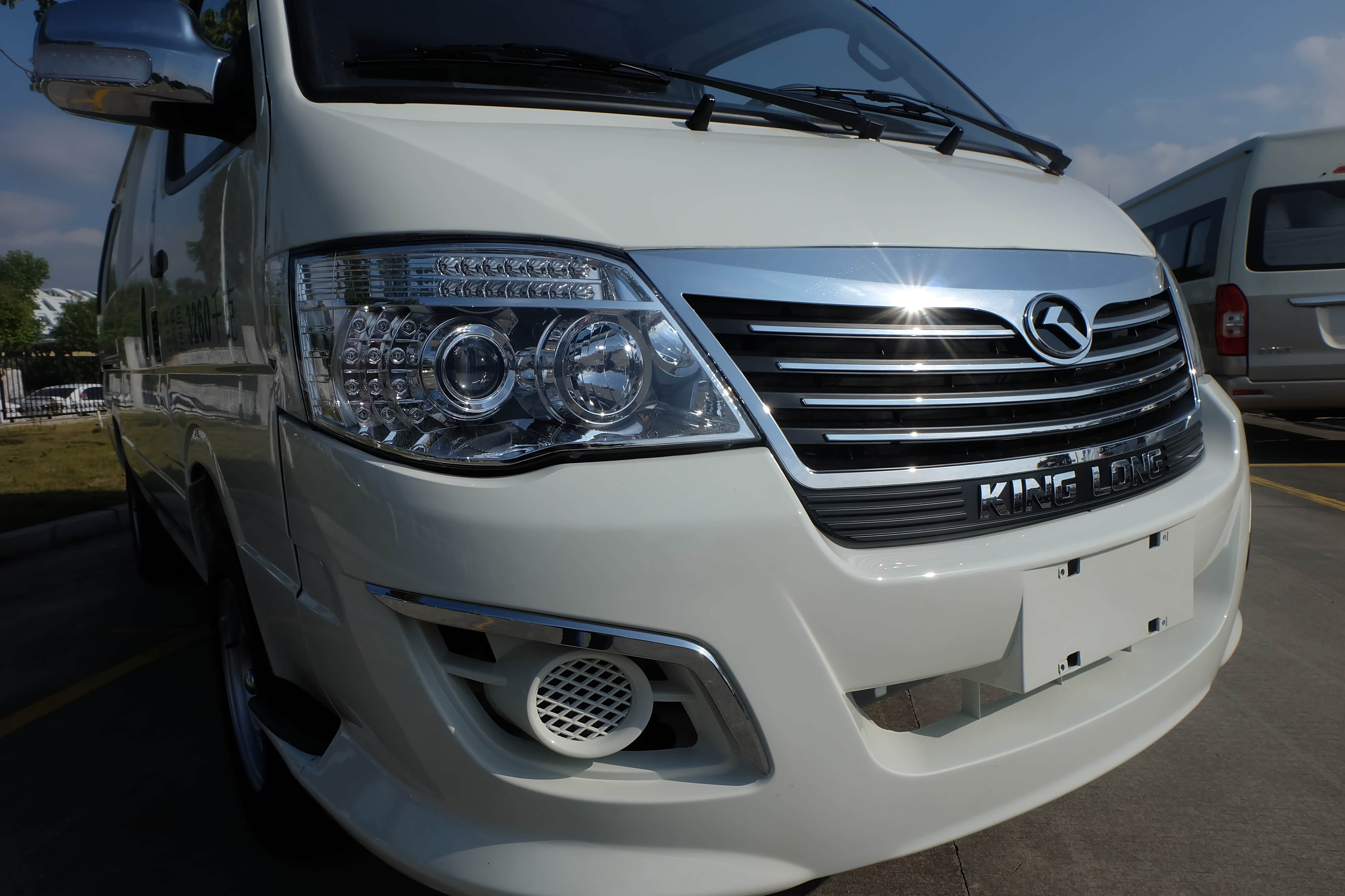 摄于厦门金龙联合汽车工业有限公司