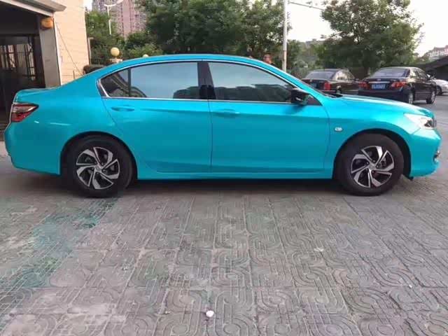 本田雅阁超亮金属珊瑚蓝车身改色