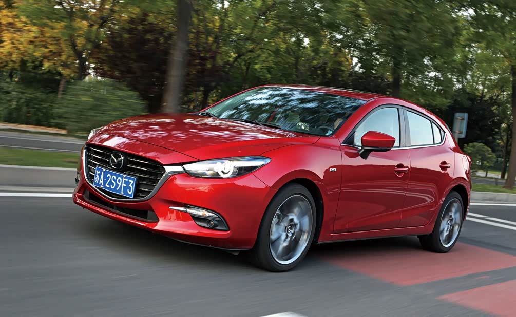 长安马自达昂克赛拉	   虽然样样不赖，但要忍受从四面八方传来的噪声