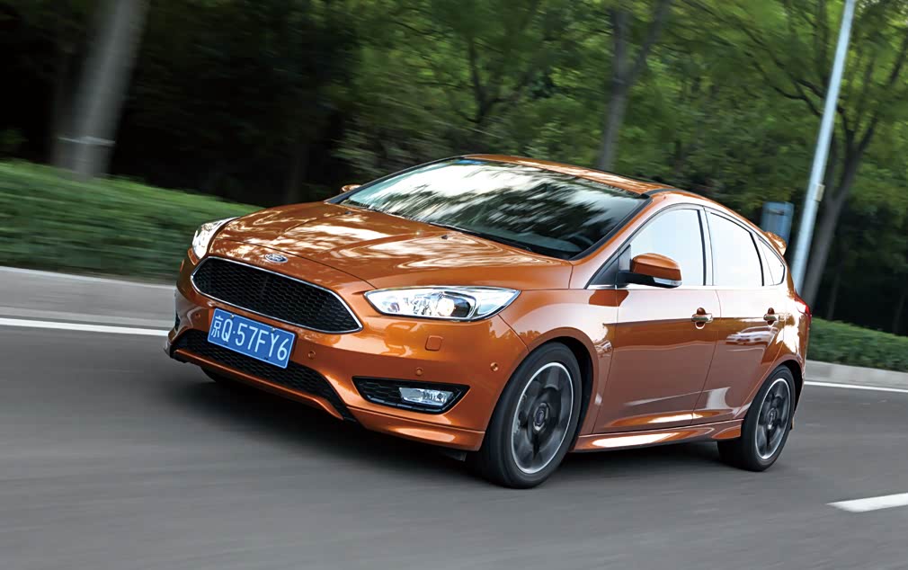 长安福特福克斯  	强大的动力和油耗要懂得取舍