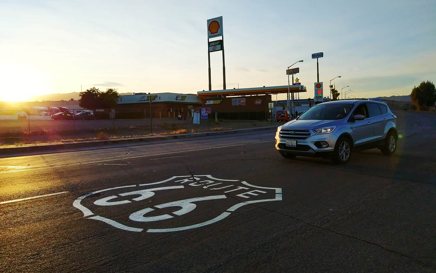 趁着夕阳赶紧出发，下一站，66号公路上最精彩的一个小镇 willams [第二集完]