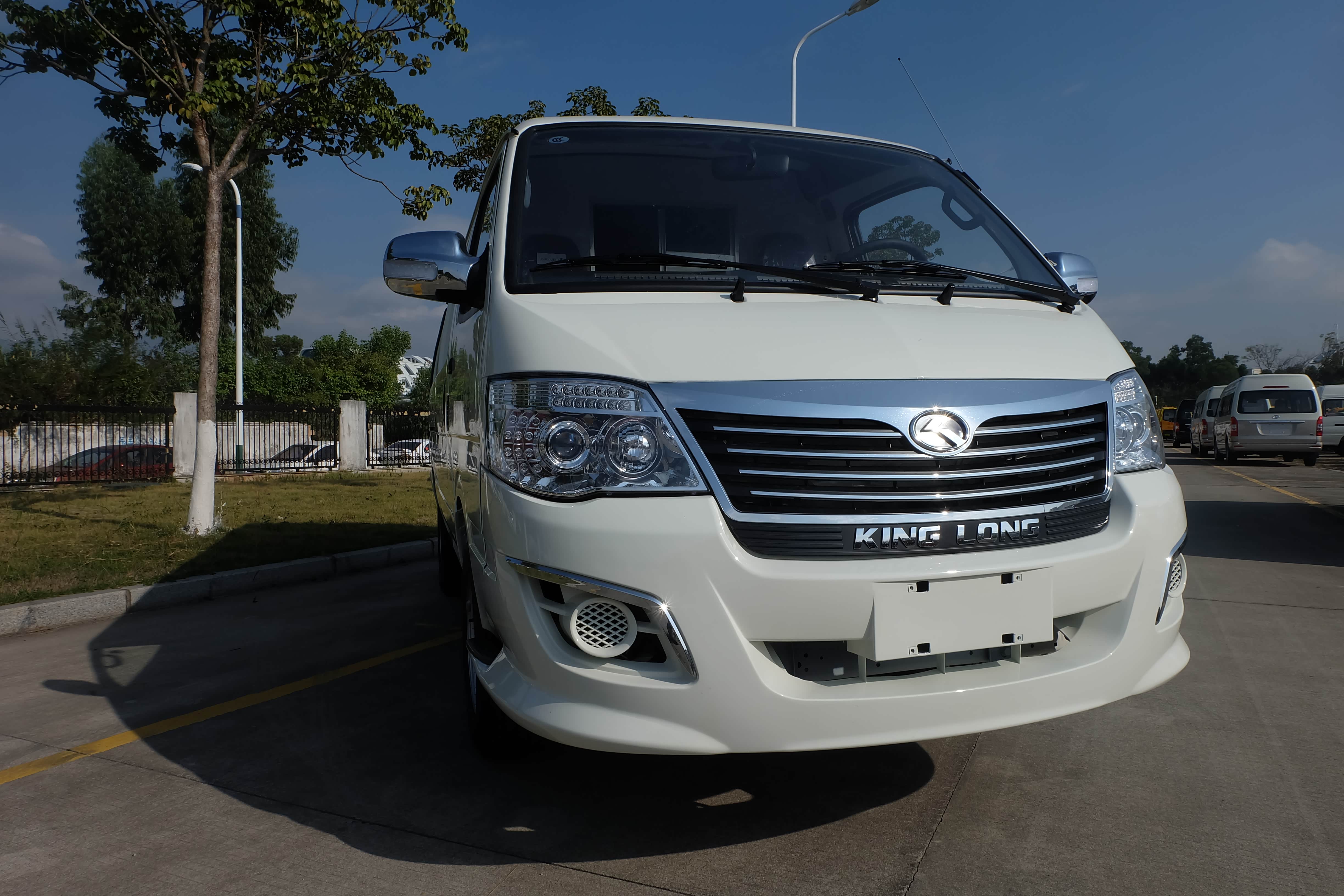 摄于厦门金龙联合汽车工业有限公司