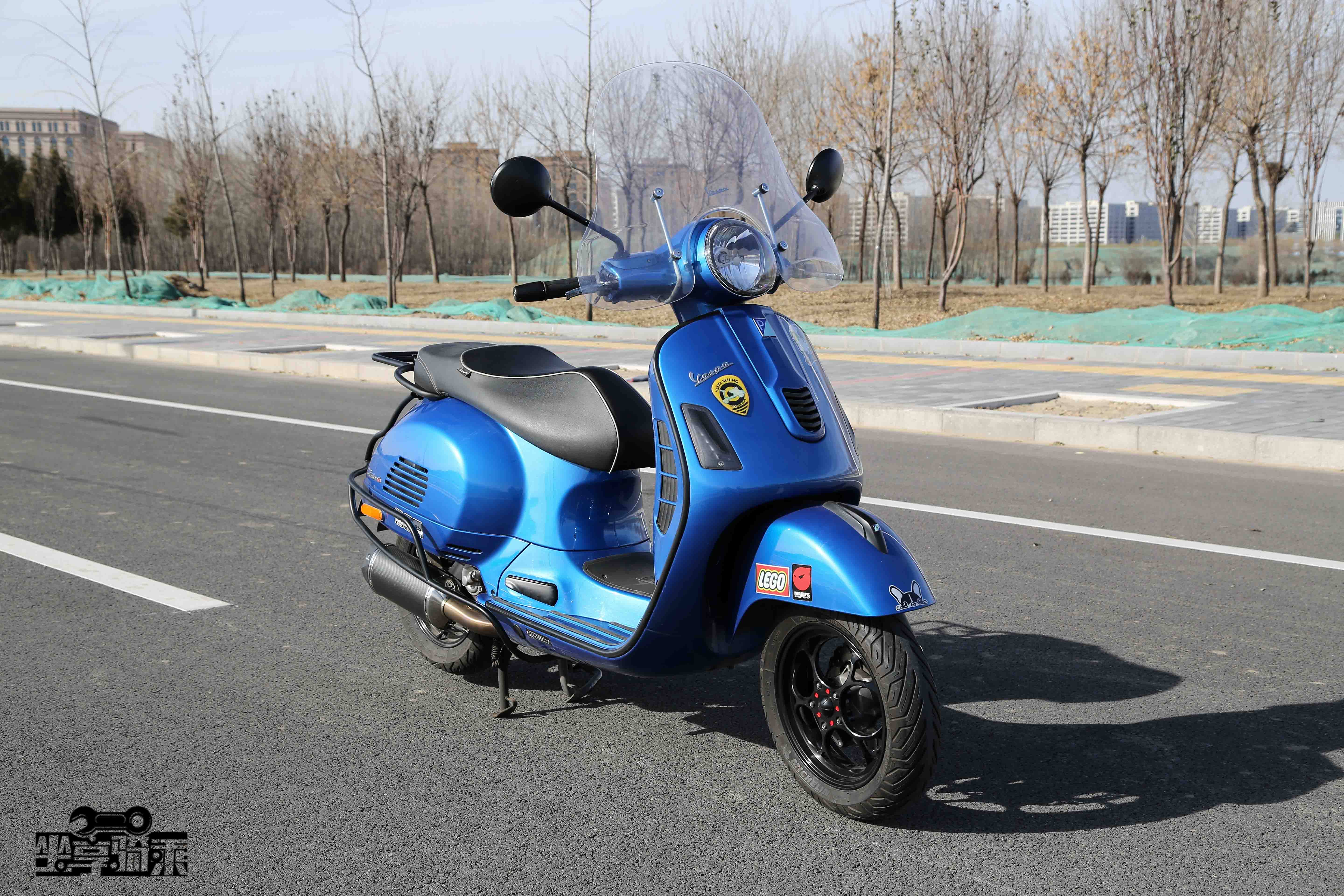 Vespa GTS 300 Super