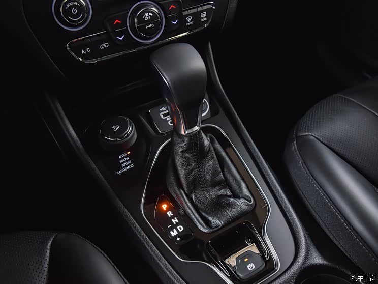 广汽菲克Jeep 自由光 2019款 基本型