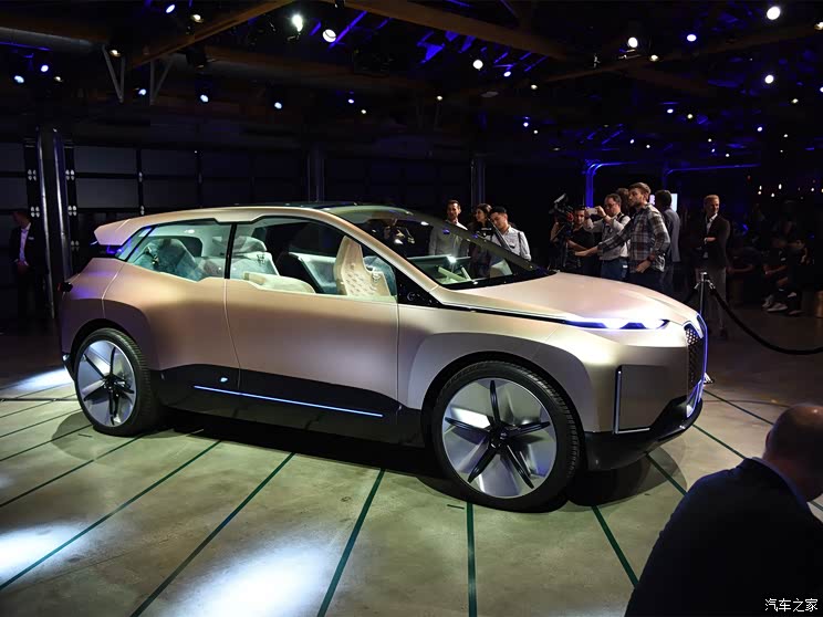 寶馬(進(jìn)口) iNEXT 2018款 基本型 寶馬(進(jìn)口) iNEXT 2018款 基本型