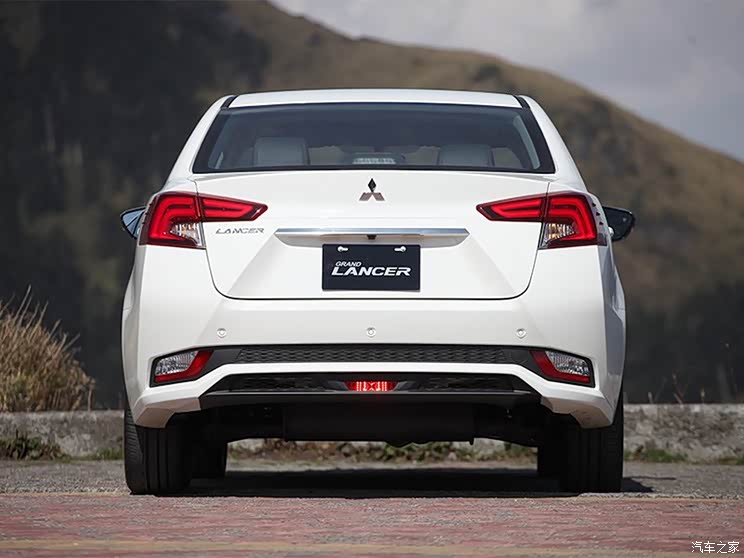 视为10代lancer三菱grandlancer首发