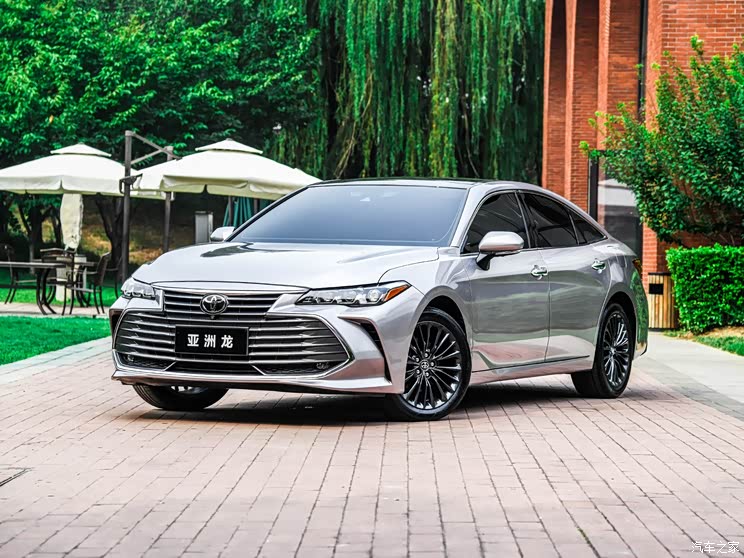 售1998万起一汽丰田亚洲龙20l上市