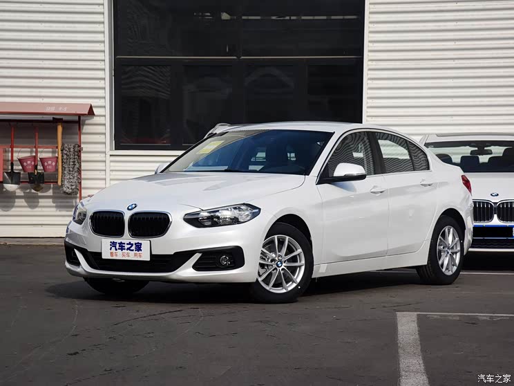 华晨宝马 宝马1系 2018款 改款 118i 时尚型