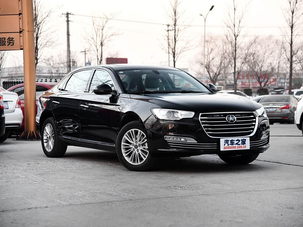 预计4月份上市 江淮瑞风a60实车到店