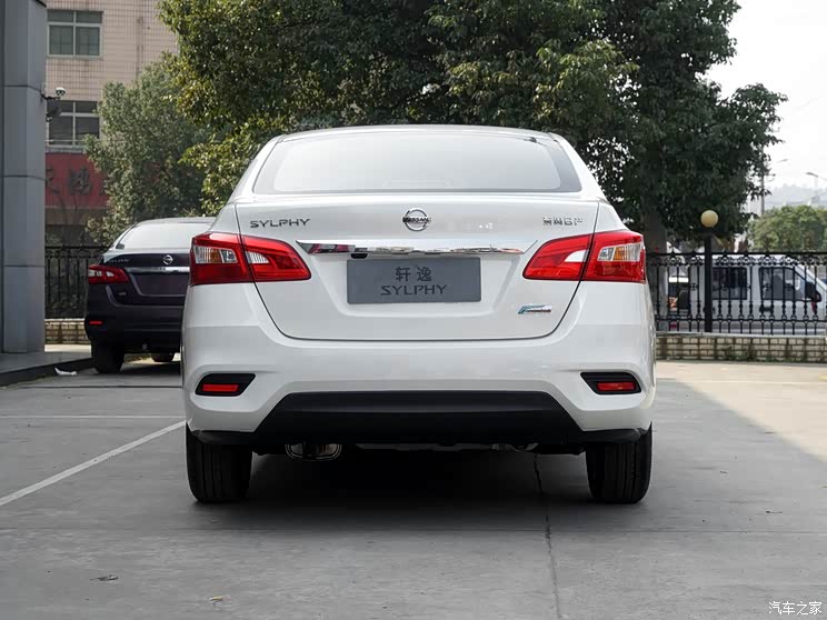 日产东风日产轩逸2016款 1.6xv  cvt智尊版