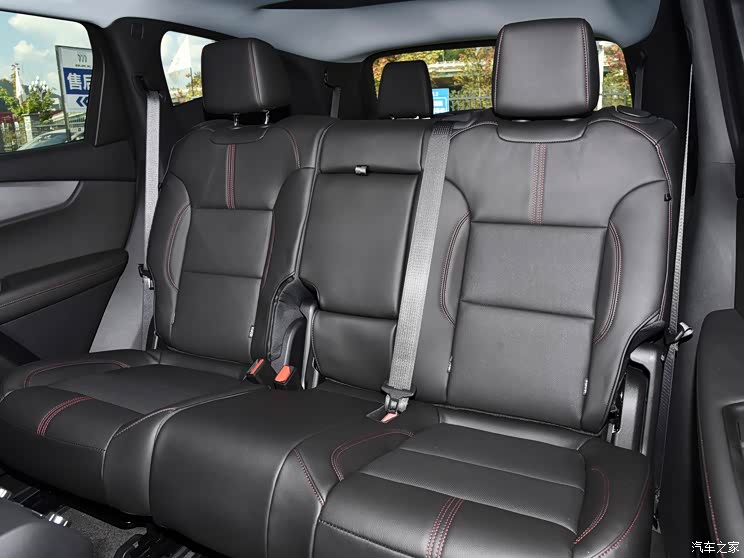 上汽通用雪佛兰 开拓者 2023款 轻混 650T Redline 霆版