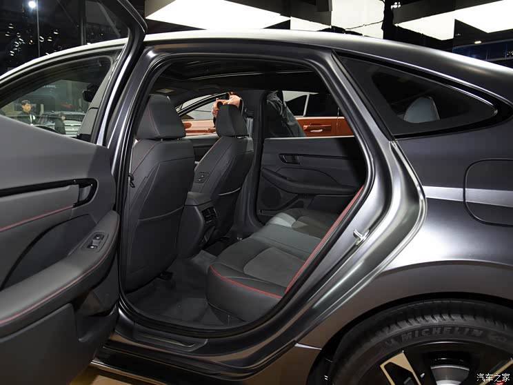 Beijing Hyundai Sonata 2024 2.0T N Line High Edition Beijing Hyundai Sonata 2024 2.0T N Line High Edition