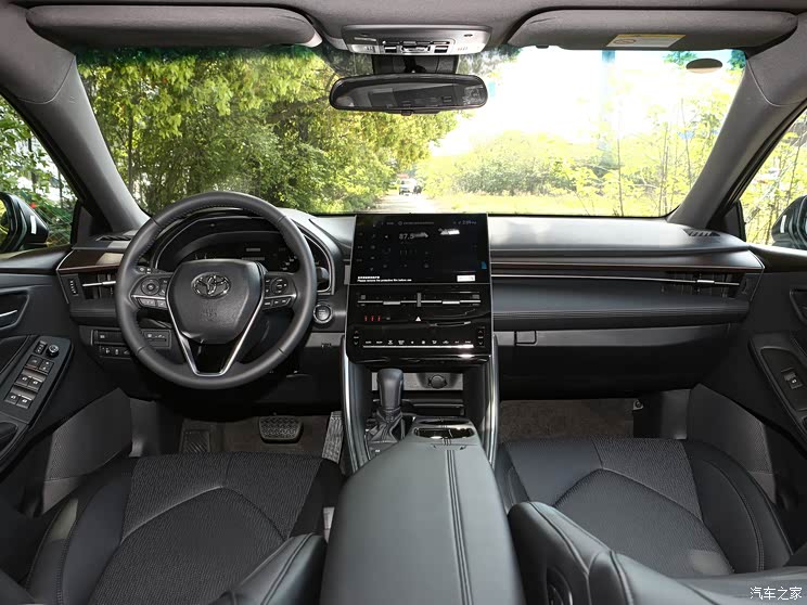 一汽丰田 亚洲龙 2023款 2.0l 豪华版