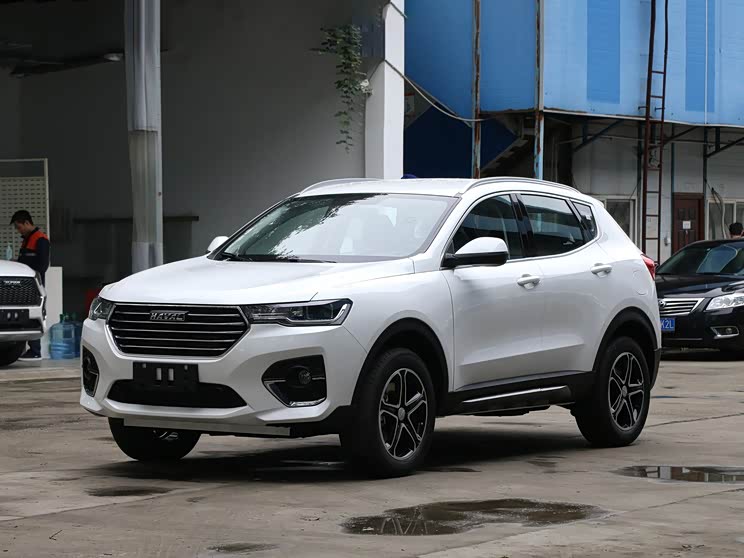 mg排行_首型两栖攻击舰入列记者带你探访15层楼高的海南舰