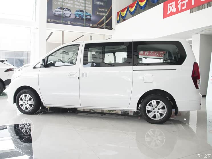 售11.29万起 新款菱智plus cng车型