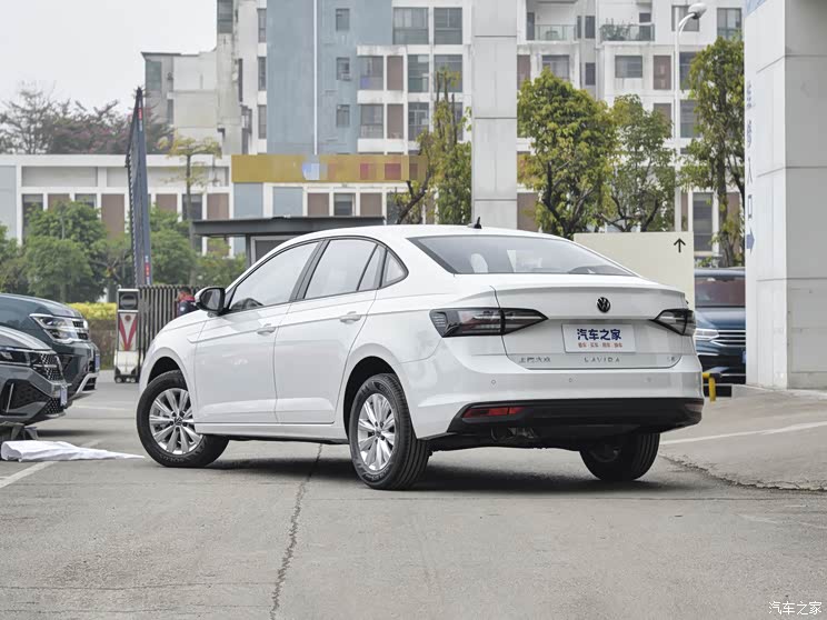 999万元起 朗逸新锐出众版正式上市_汽车之家