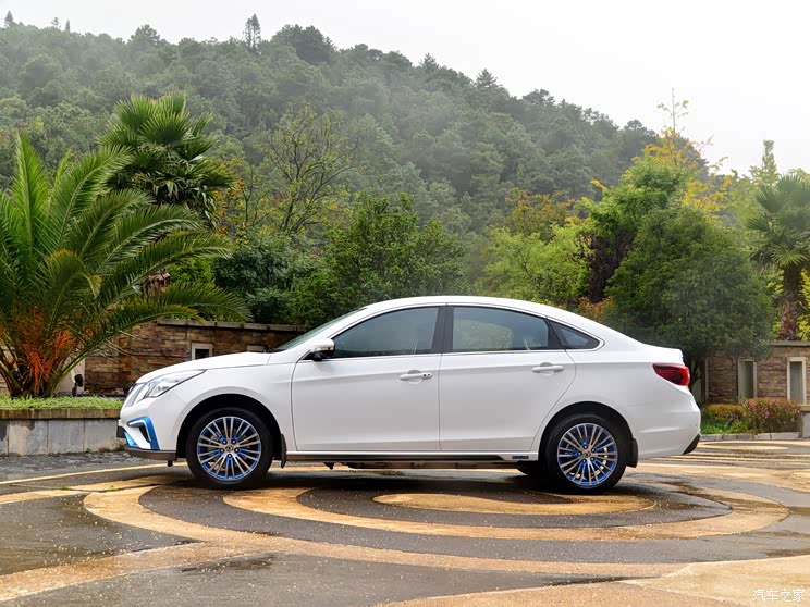东风风行 风行S50EV 2019款 基本型