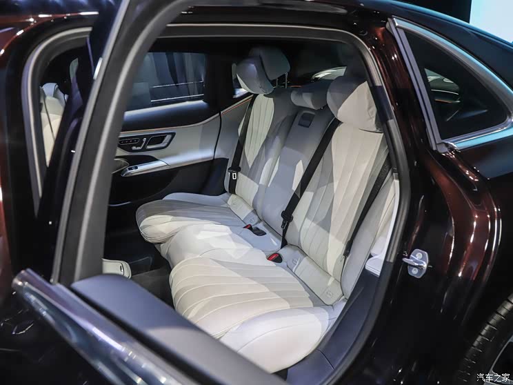 北京奔驰 奔驰e级 2024款 e 300 l