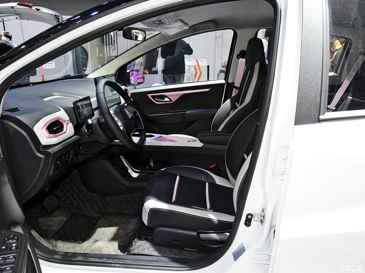 思皓e10x花仙子仙境之旅三亚站开启