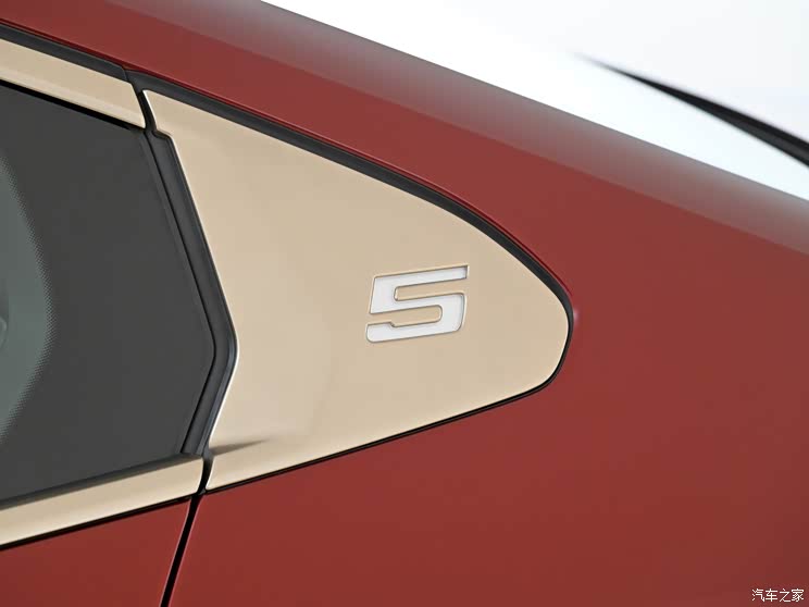 BMW Brilliance BMW i5 2024 eDrive 40L Luxury Suit BMW Brilliance BMW i5 2024 eDrive 40L Luxury Suit