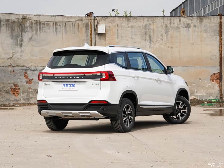 东风风行 风行t5 2023款 1.6l 手动基本型