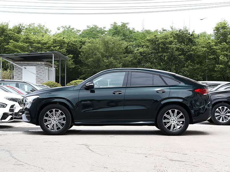 奔驰(进口) 奔驰gle轿跑 2023款 gle 350 4matic 轿跑suv 豪华型