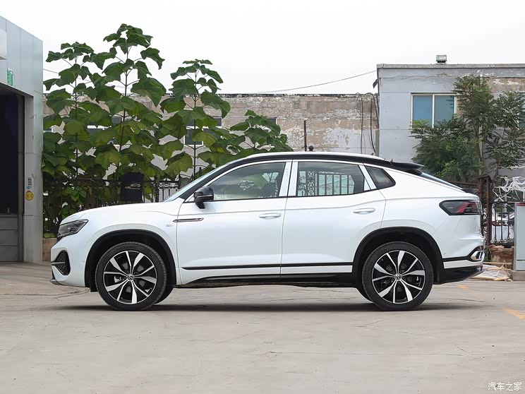 一汽-大众 探岳x 2023款 380tsi 四驱旗舰智慧版