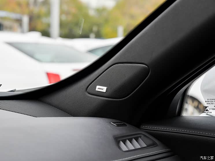 上汽通用凯迪拉克 凯迪拉克XT4 2018款 28T 四驱领先型 上汽通用凯迪拉克 凯迪拉克XT4 2018款 28T 四驱领先型