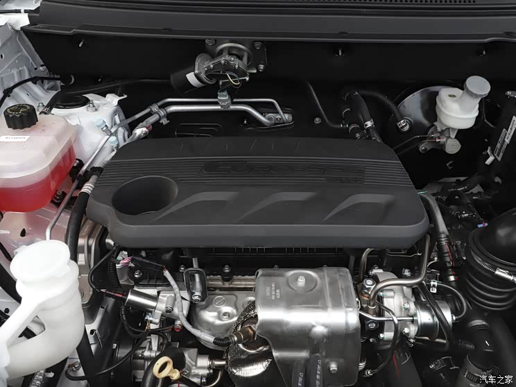 5t涡轮增压发动机,最大功率为150马力,峰值扭矩为220牛·米.