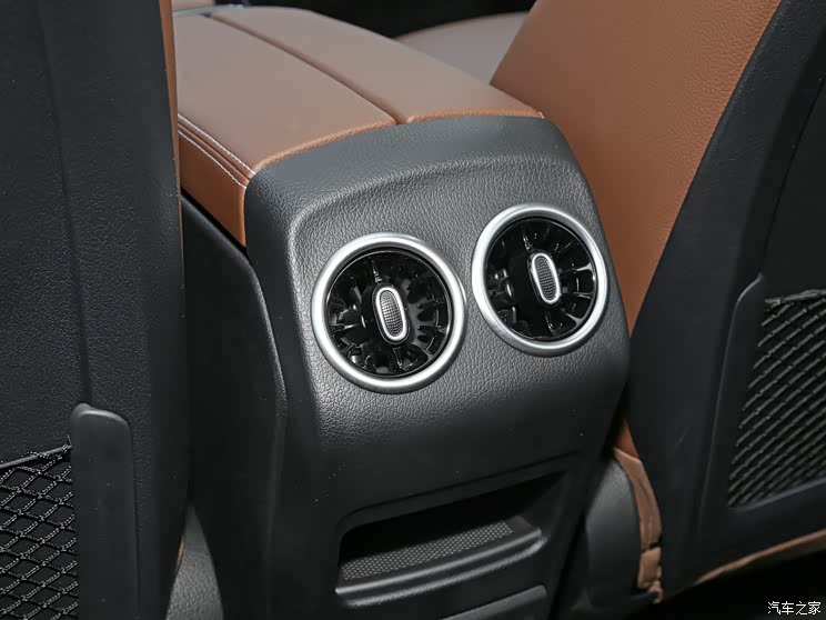 【图】笑不活了 后排出风口故意这么设计的?_汽车之家