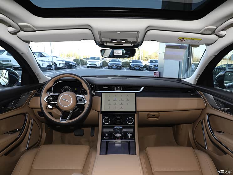 奇瑞捷豹路虎 捷豹xfl 2023款 xfl 2.0t p250 两驱尊享豪华版