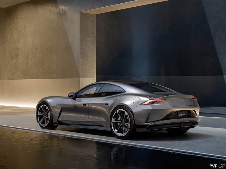 Karma Gyesera 2024款 基本型 Karma Gyesera 2024款 基本型