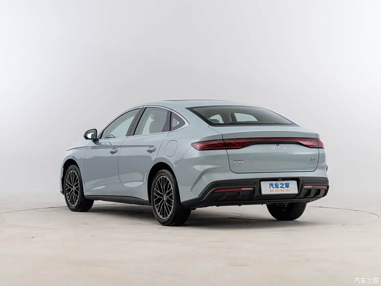 比亚迪 秦L 2024款 DM-i 120KM卓越型 比亚迪 秦L 2024款 DM-i 120KM卓越型