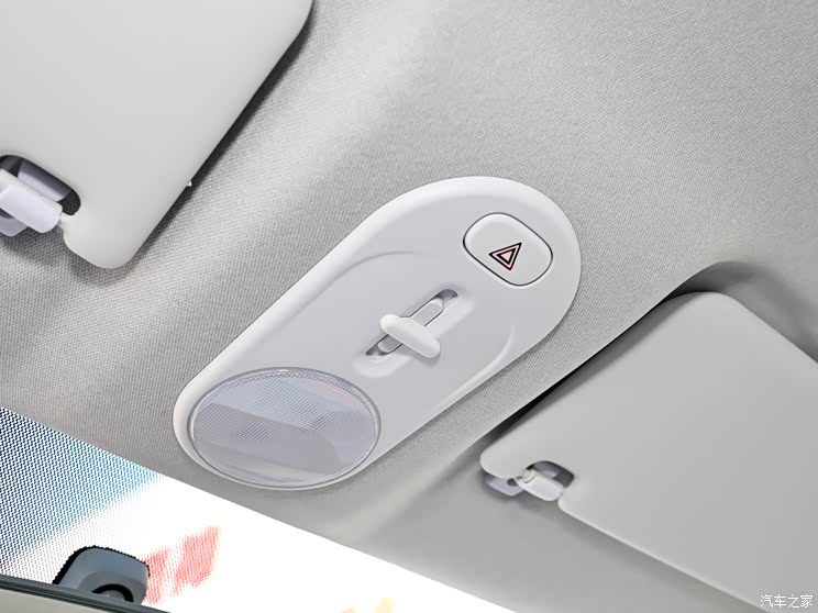 一汽奔腾 奔腾小马 2024款 170km 元气马 一汽奔腾 奔腾小马 2024款 170km 元气马